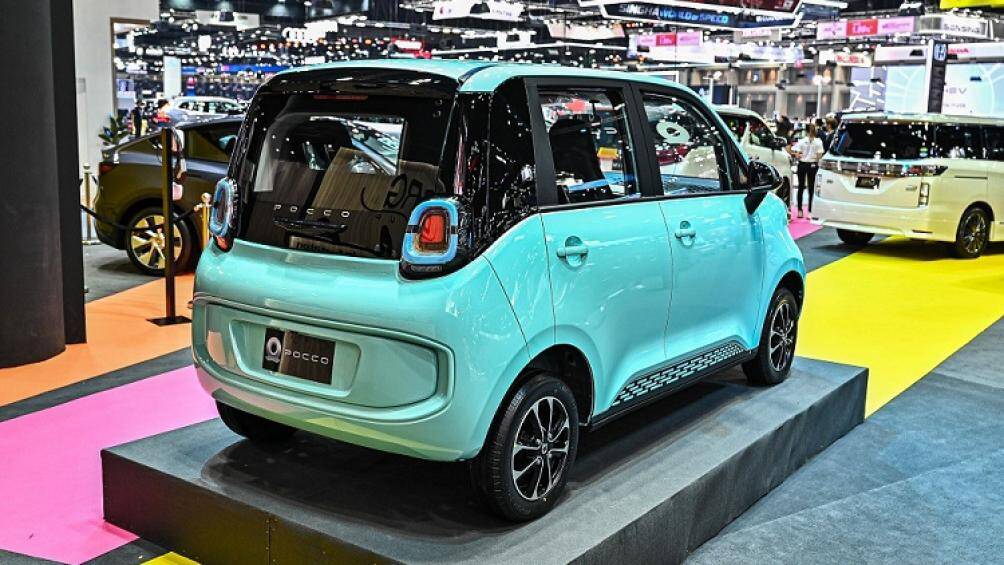 Tại thị trường Thái Lan, giá xe Pocco DD 2022 được bán với mức dao động từ 389.000 - 449.000 Baht (khoảng 262 - 302 triệu đồng)