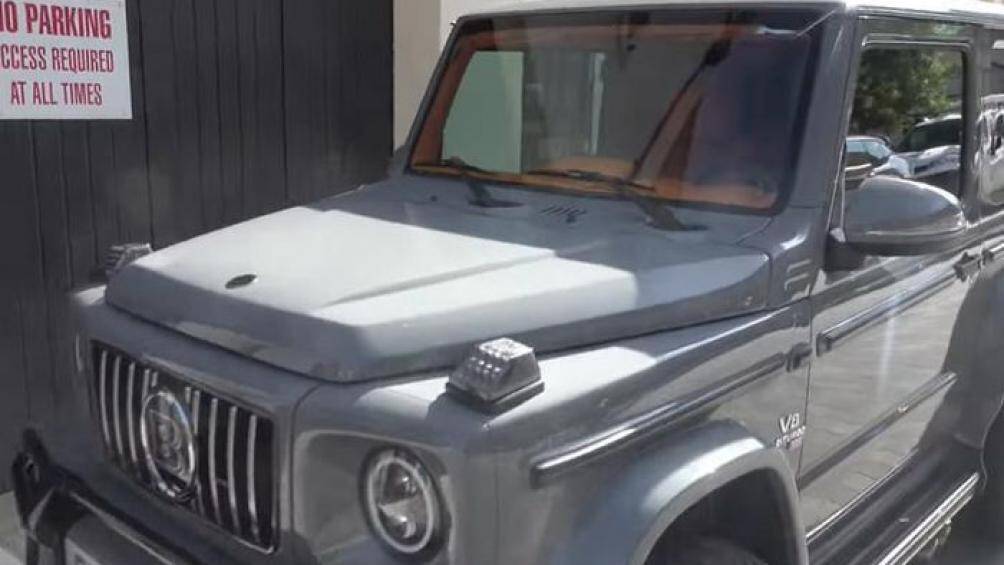 Ngoài những tùy chọn được cung cấp chính hãng, Suzuki Jimny cũng là một mẫu xe phổ biến đối với các công ty độ xe trên thế giới