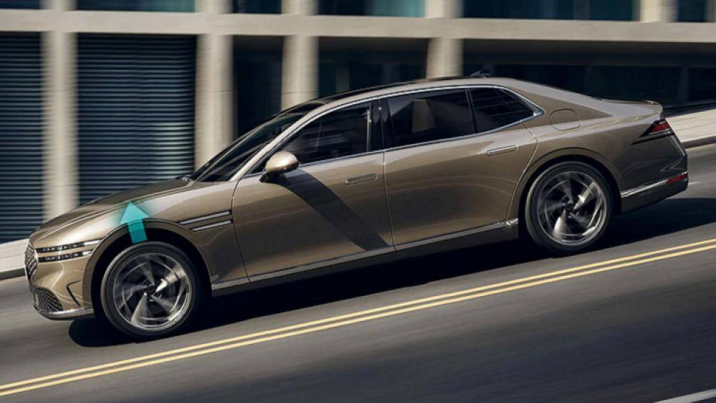 Bên cạnh nội thất sang trọng không kém xe Đức, Genesis G90 còn được trang bị khối động cơ 3.5L V6 ấn tượng