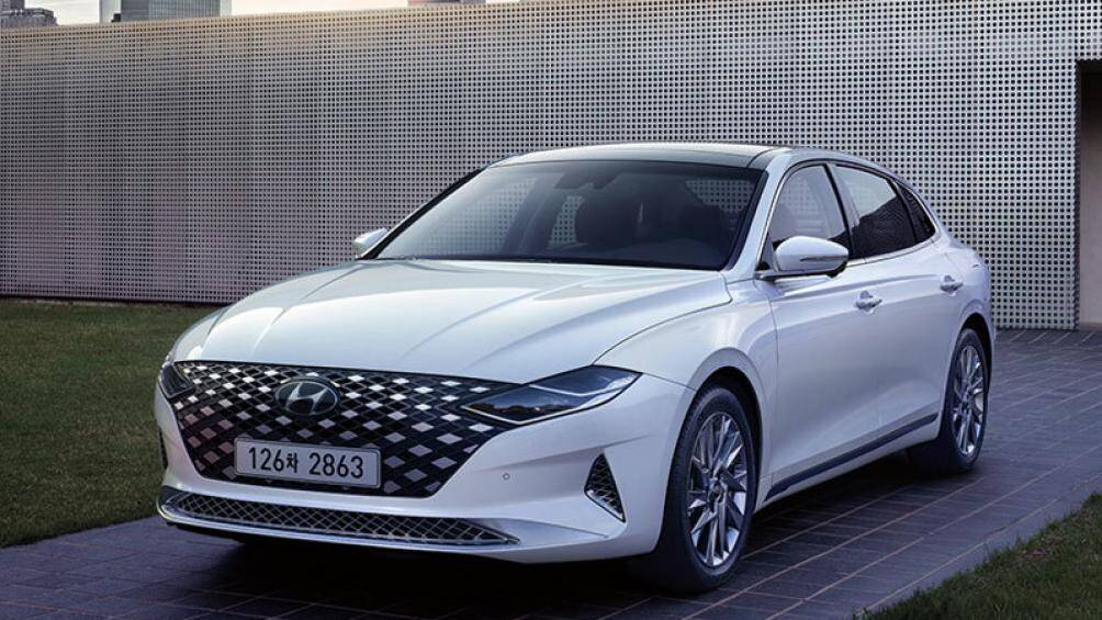 3. Hyundai Grandeur (doanh số: 6.918 chiếc)