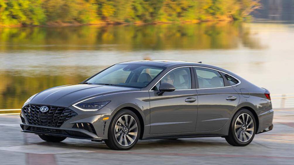 6. Hyundai Sonata (doanh số: 5.179 chiếc)