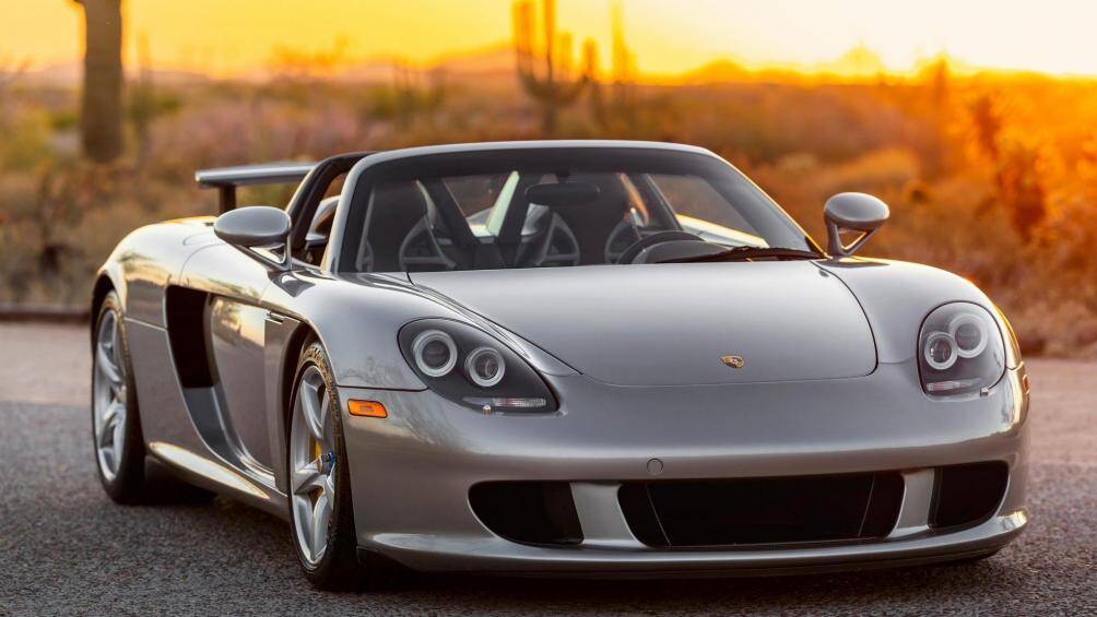 Phần lớn những chiếc Porsche Carrera GT 2005 còn nguyên vẹn và sử dụng ít sẽ có giá lên tới gần 2 triệu USD (tương đương hơn 46 tỷ đồng)