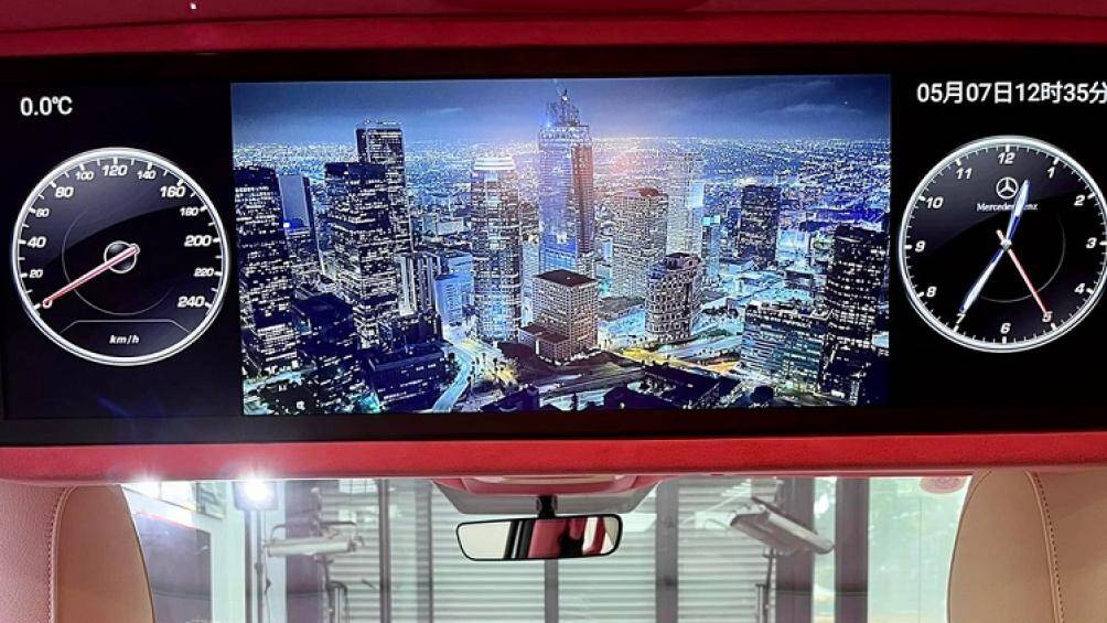 Chi phí để sở hữu xe Kia Carnival 2.2D Premium 2022 được người vợ tiết lộ khoảng 1,5 tỷ đồng, thêm 300 triệu đồng để lột xác mẫu xe này