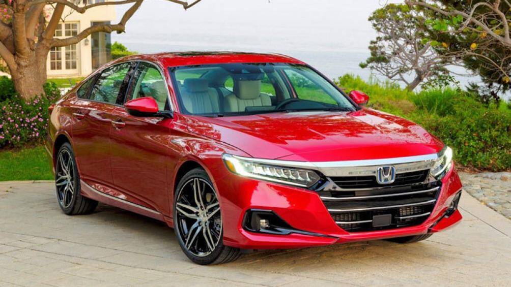 Sedan gia đình tốt nhất: Honda Accord