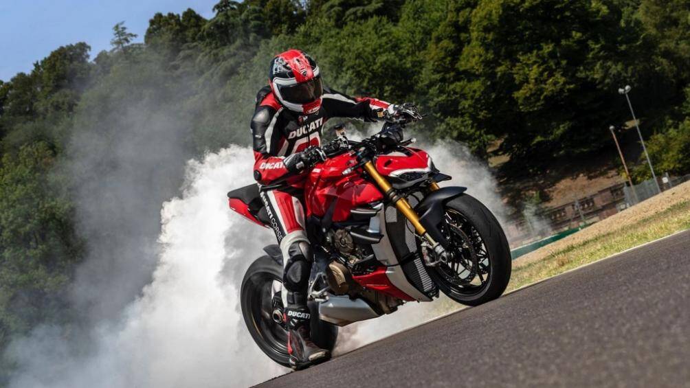 4. Ducati Streetfighter V2