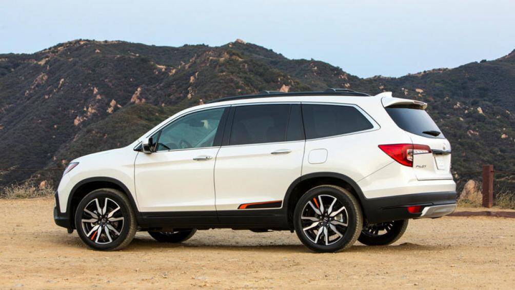 6. Honda Pilot 2022 (giá khởi điểm: 36.830 USD)