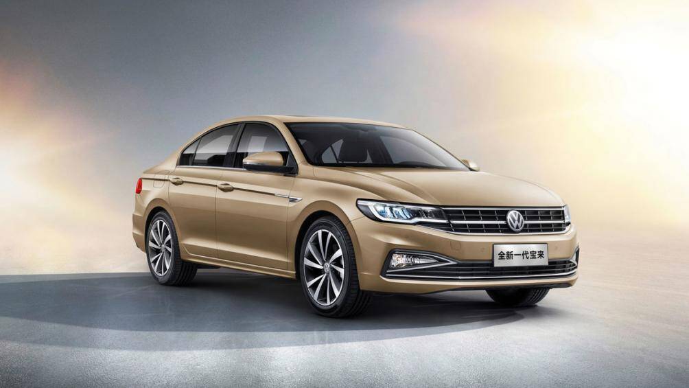 4. Volkswagen Bora (doanh số: 178.254 chiếc)