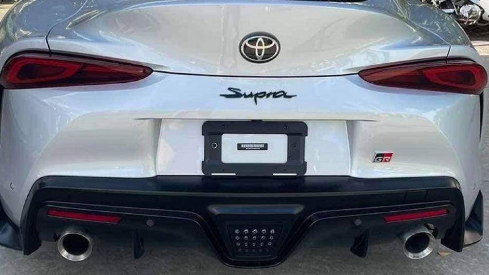 Xe được trang động cơ máy xăng 6 xi-lanh thẳng hàng, tăng áp, dung tích 3.0 lít, sản sinh công suất tối đa 335 mã lực và mô-men xoắn cực đại 494 Nm