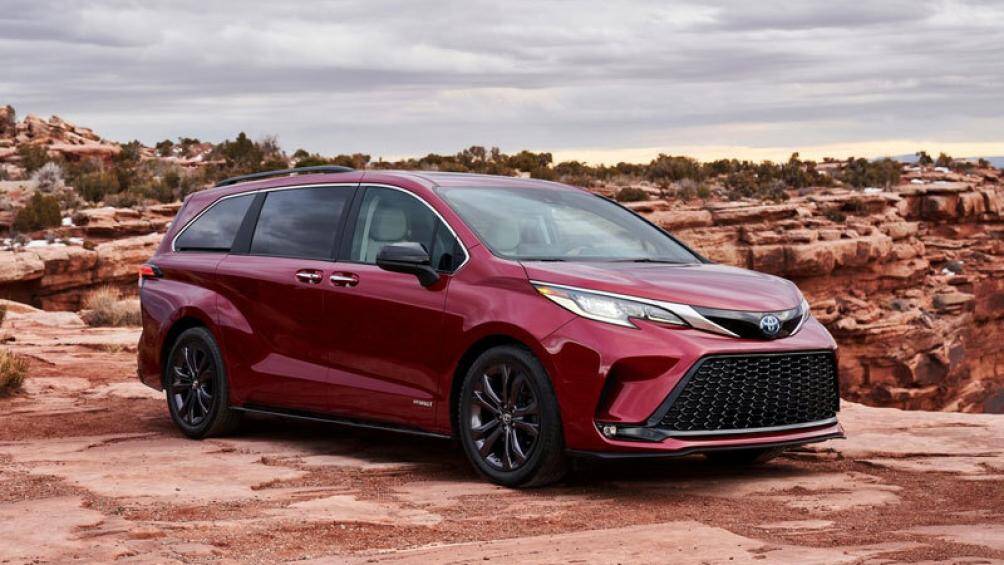 6. Toyota Sienna (doanh số: 129 nghìn chiếc)