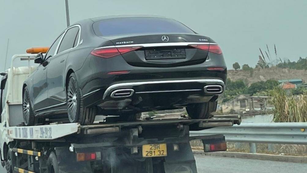 Chiếc Mercedes-Maybach S680 2022 là một trong số ít xe có mặt tại Việt Nam. Mới đây mẫu xe này đã được một đại gia tại Quảng Ninh tậu về