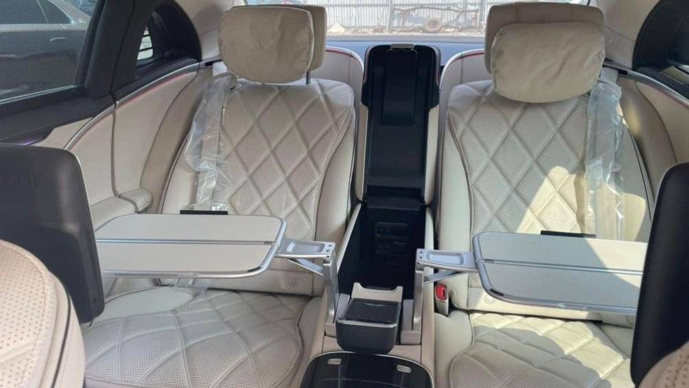 Dòng xe siêu sang Mercedes-Maybach S680 sử dụng động cơ V12, dung tích 6.0 lít, tăng áp kép, sản sinh ra công suất tối đa 621 mã lực