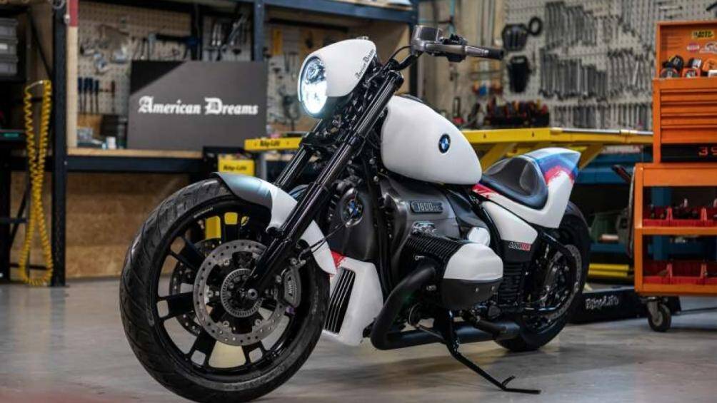 Bộ đôi mô tô R18 M và R18 Aurora là hai phiên bản độ dựa trên chiếc BMW R18 được trưng bày tại triển lãm Verona Motor Bike Expo