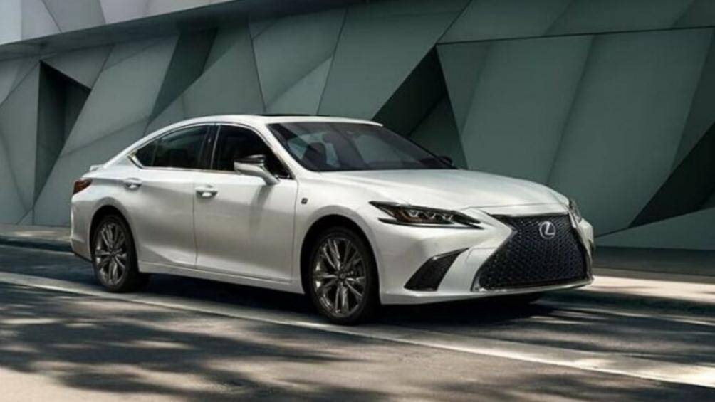 8. Lexus ES 350