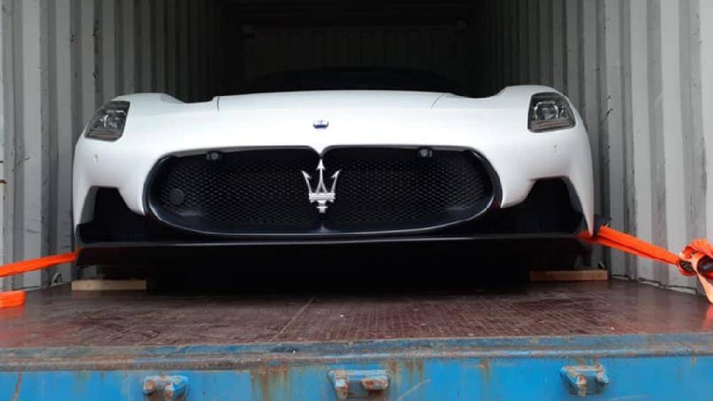 Giá xe Maserati MC20 tại Việt Nam không được tiết lộ nhưng chắc chắn không dưới 20 tỷ đồng