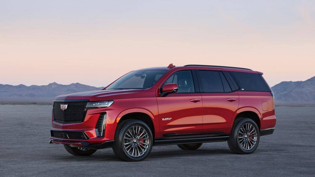 Cadillac vừa ra mắt Escalade-V 2023. Đây là mẫu SUV cỡ lớn có hiệu suất đỉnh cao của Cadillac