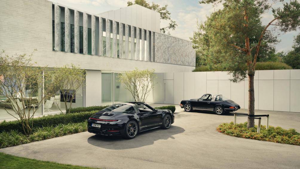 Cũng trong năm kỷ niệm, bảo t&agrave;ng Porsche sẽ tổ chức triển l&atilde;m đặc biệt k&eacute;o d&agrave;i đến ng&agrave;y 11 th&aacute;ng 7 năm 2022