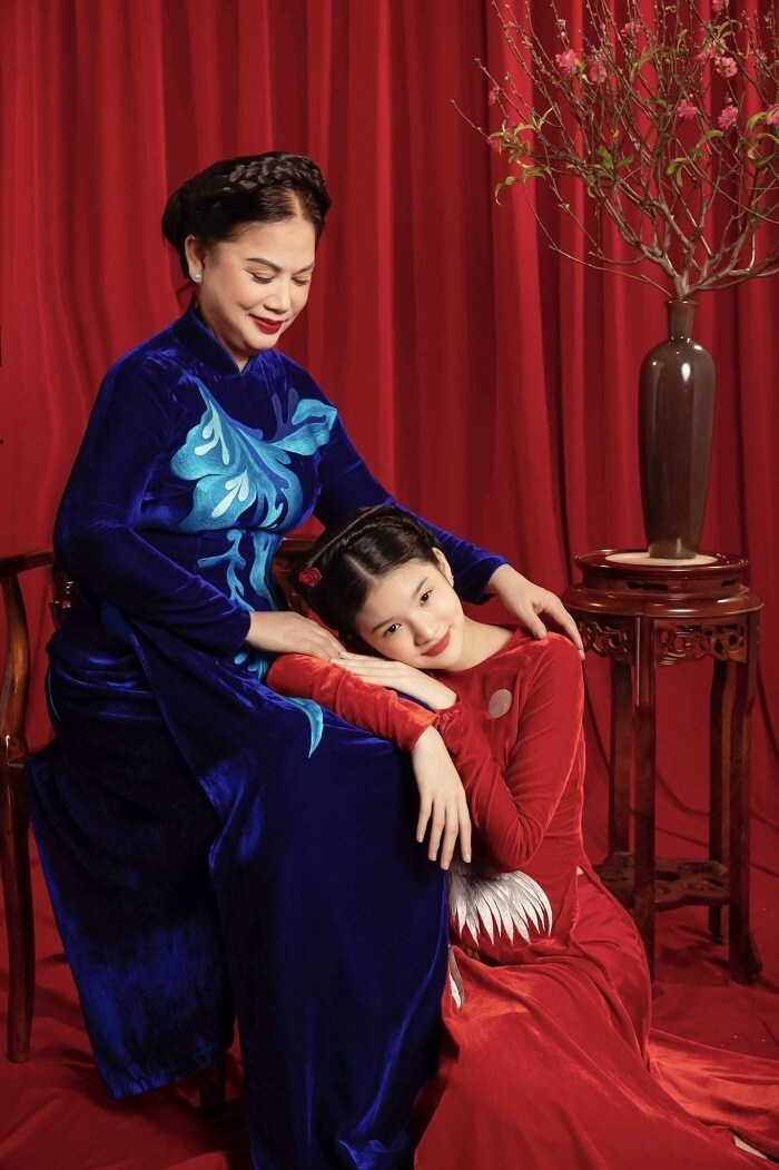 Những hình ảnh được thực hiện sau khi bé Bảo Tiên - con gái nữ diễn viên từ Mỹ trở về Việt Nam sau hơn nửa năm sang thăm nhà nội