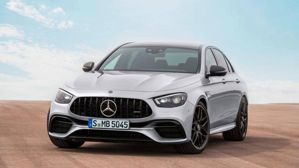 Sedan cỡ trung: Mercedes-AMG E63 S (công suất tối đa: 603 mã lực)