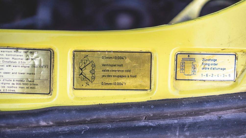 Porsche 912 E đã được xuất khẩu sang thị trường Mỹ vì lý do VW-Porsche 914 bị ngừng sản xuất vào năm 1976