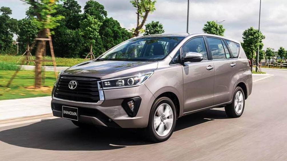 4. Toyota Innova (doanh số: 13.304 chiếc)