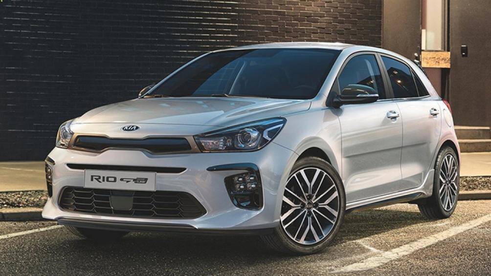 4. Kia Rio Sedan LX 2021 (giá: 17.275 USD)