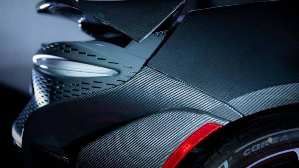 Lần đầu tiên trình làng vào tháng 11/2019, Elva là siêu xe mui trần nhẹ nhất của thương hiệu McLaren