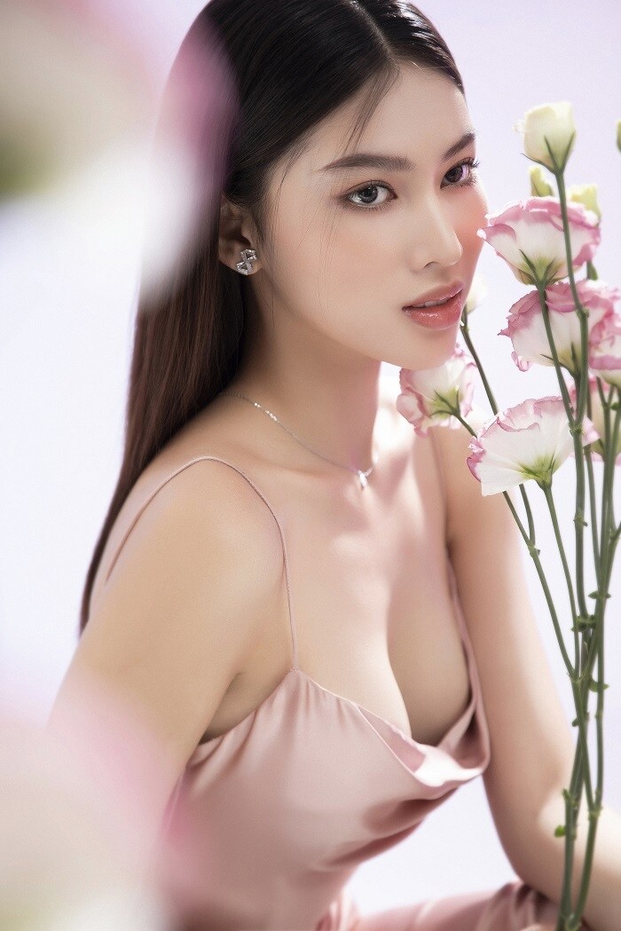 Cô muốn ngầm khẳng định, người phụ nữ xinh đẹp nhất là một người phụ nữ độc lập