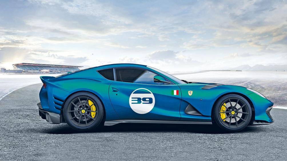 Hiện tại, thương hiệu Ferrari vẫn chưa công bố giá bán chi tiết của những phiên bản Tailor Made đặc biệt này