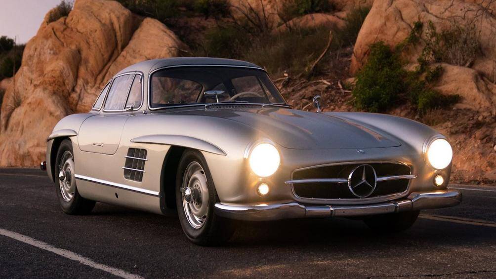 Đây cũng chính là chiếc xe thân bằng hợp kim duy nhất từng được bàn giao mới cho một quốc gia Châu Phi