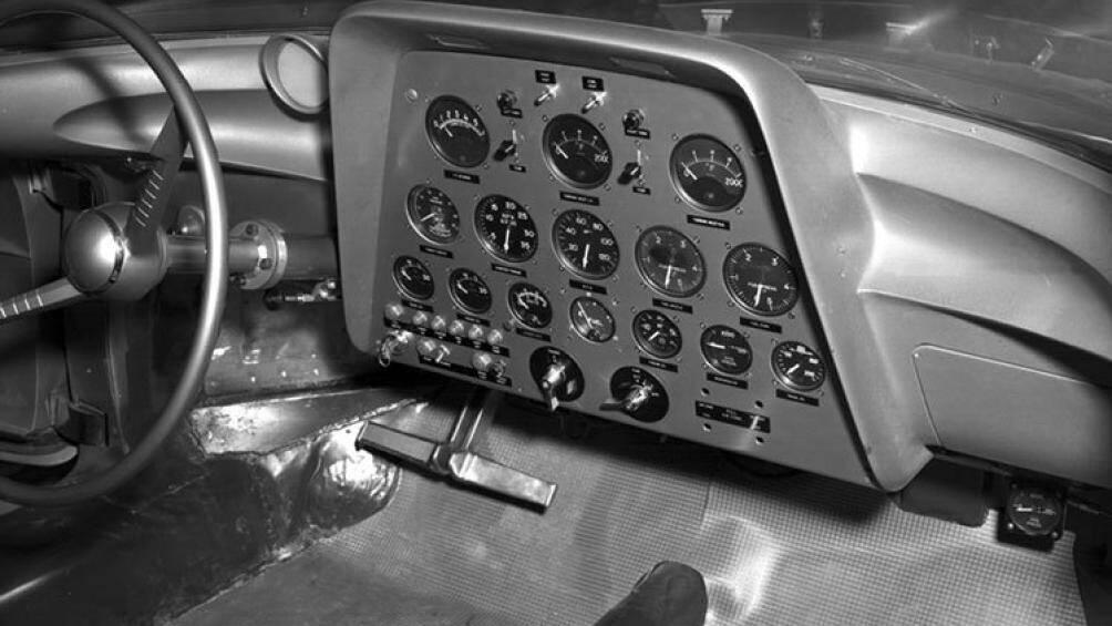 Hệ thống dẫn đường được lập trình để đảm bảo an toàn tuyệt đối ở tốc độ di chuyển nhanh gấp đôi tốc độ có thể trên các tuyến đường cao tốc