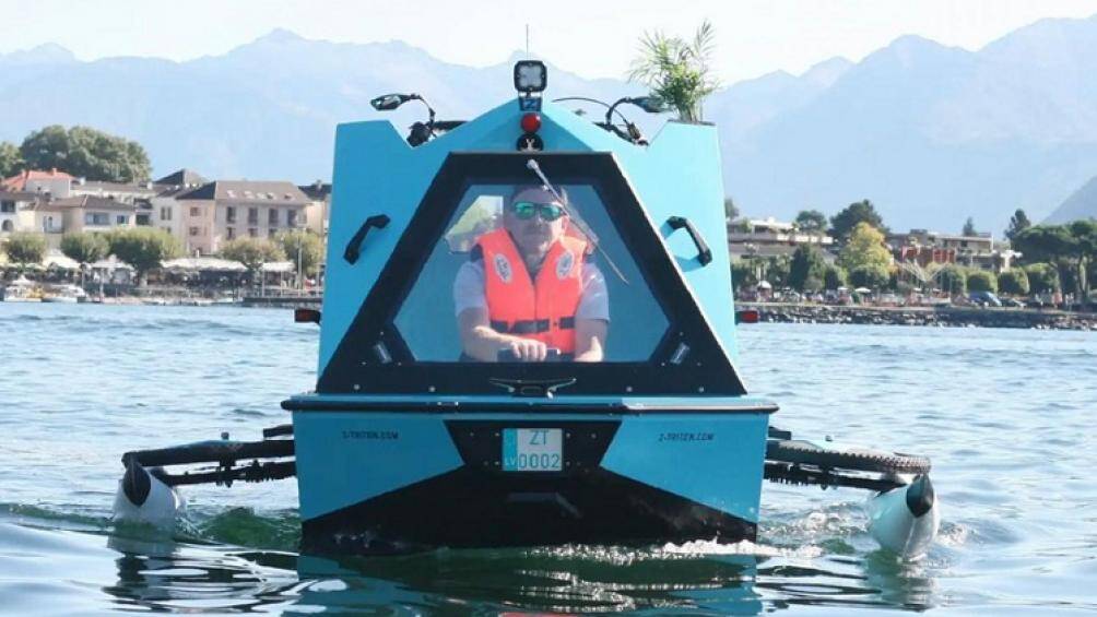 Điều này cho phép tự do di chuyển trên cả quãng đường dài, không chỉ trên đất liền mà còn trên mặt nước