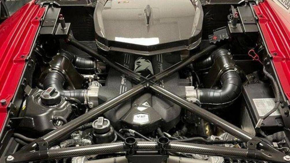 Qua đó cho phép tăng tốc từ vị trí xuất phát lên 100 km/h chỉ trong thời gian 2,9 giây trước khi đạt vận tốc tối đa trên 350 km/h