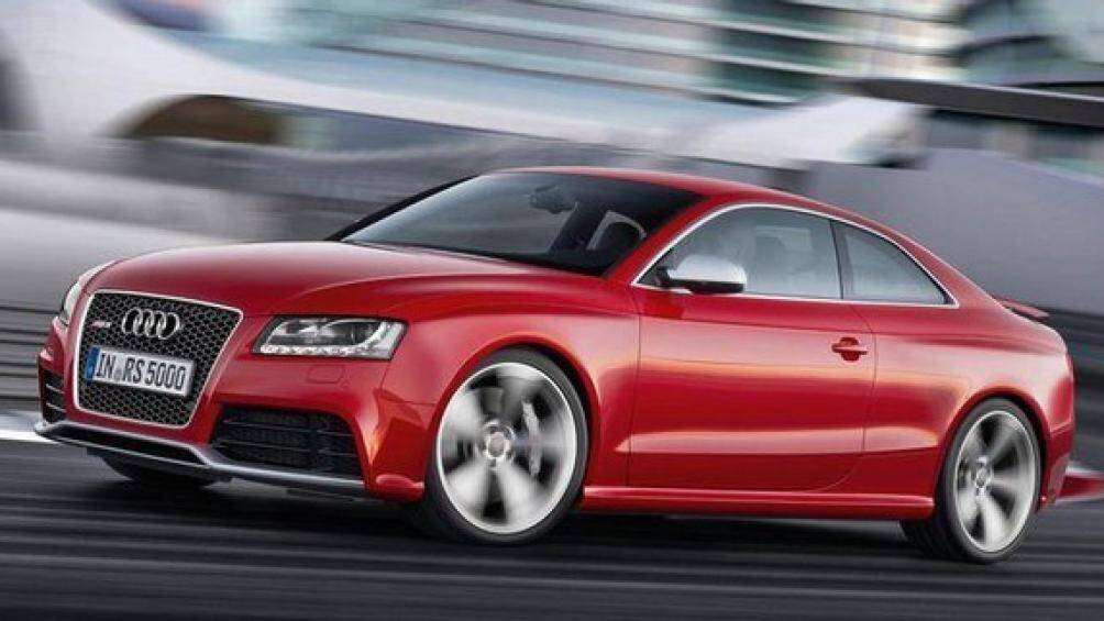 8. Audi RS5 (8T3): Động cơ V8 hút khí tự nhiên 4,2 lít trên Audi RS5 là một tác phẩm nghệ thuật. Động cơ sản sinh công suất 444 mã lực