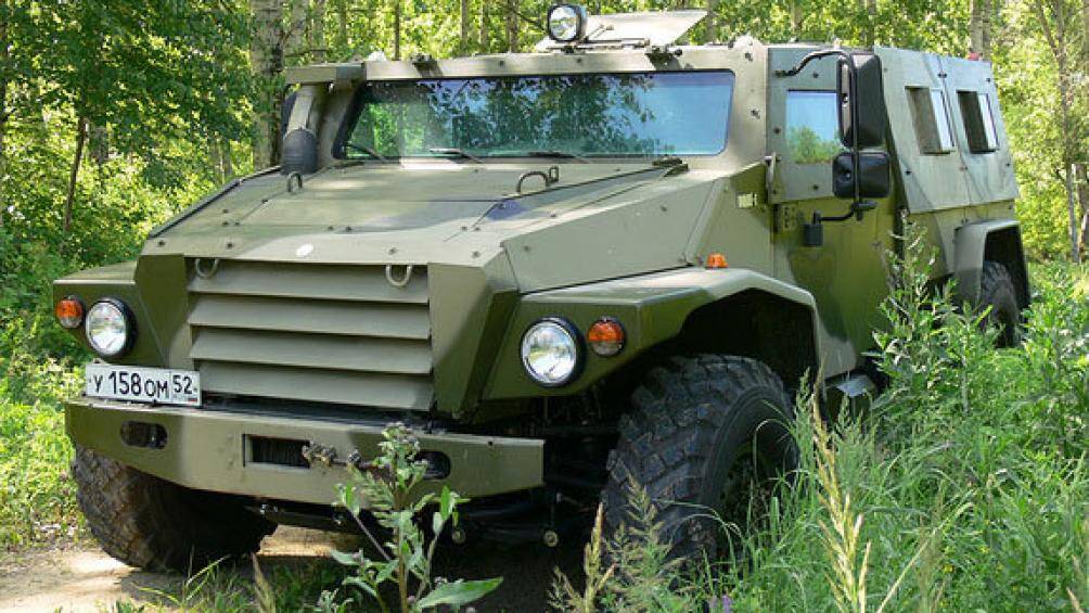 Xe bọc thép chiến thuật đa dụng cơ động cao VPK-3927 Volk (Wolf- Sói)