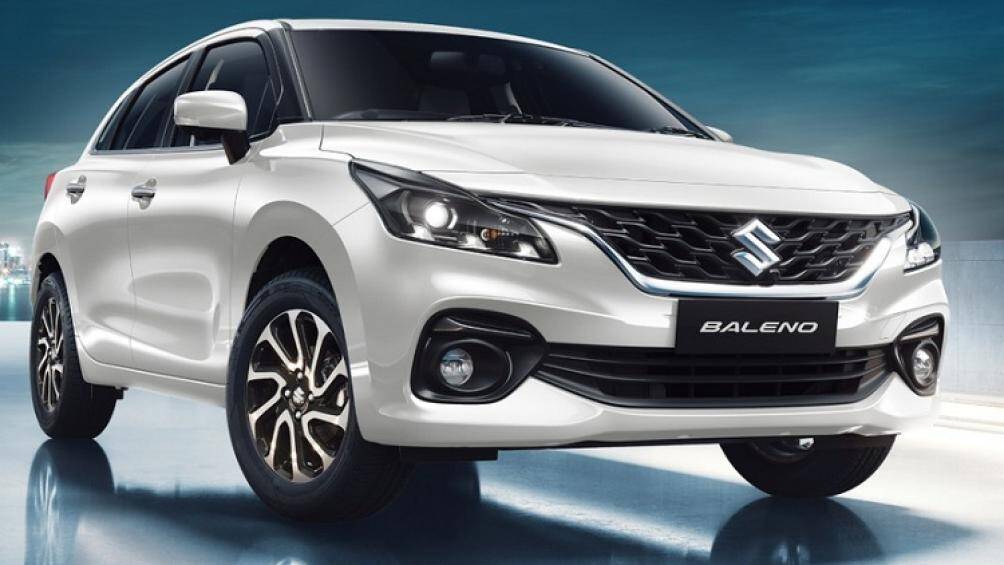 Mẫu xe hạng B bán chạy nhất tại Ấn Độ được bổ sung lưới tản nhiệt rộng hơn với mắt lưới hình tổ ong góc cạnh và viền mạ crôm, tạo cảm giác cao cấp hơn