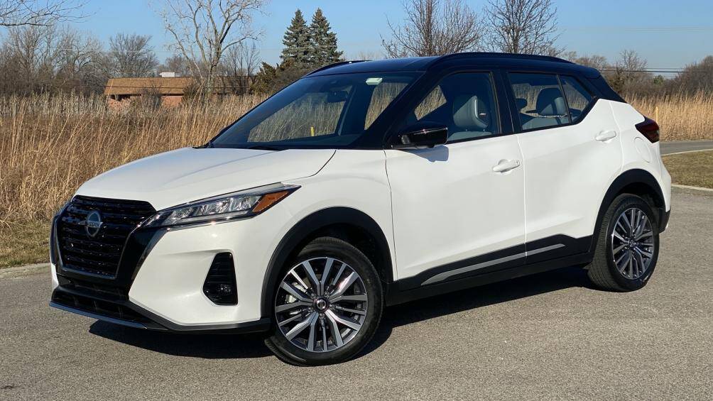 5. Nissan Kicks (giá khởi điểm: 22.240 USD)