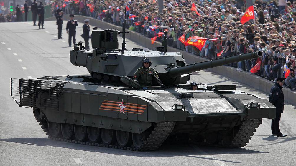 1. T-14 Armata: Quân bài chiến lược của lực lượng tăng thiết giáp Nga sở hữu tốc độ đáng kinh ngạc là 90 km/h