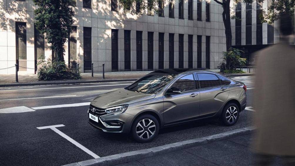 Hãng xe Nga AvtoVAZ vừa trình làng mẫu xe Lada Vesta 2022 phiên bản mới