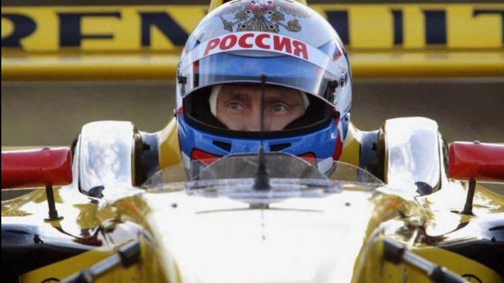 Putin cho biết, ông đã tăng tốc chiếc xe lên tới 240 km/h, nhưng không cảm thấy quá phấn khích