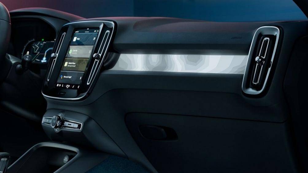 Vật liệu cấu tạo bên trong xe chủ yếu từ nguồn tái chế hoặc các vật liệu có tính an toàn, thân thiện môi trường