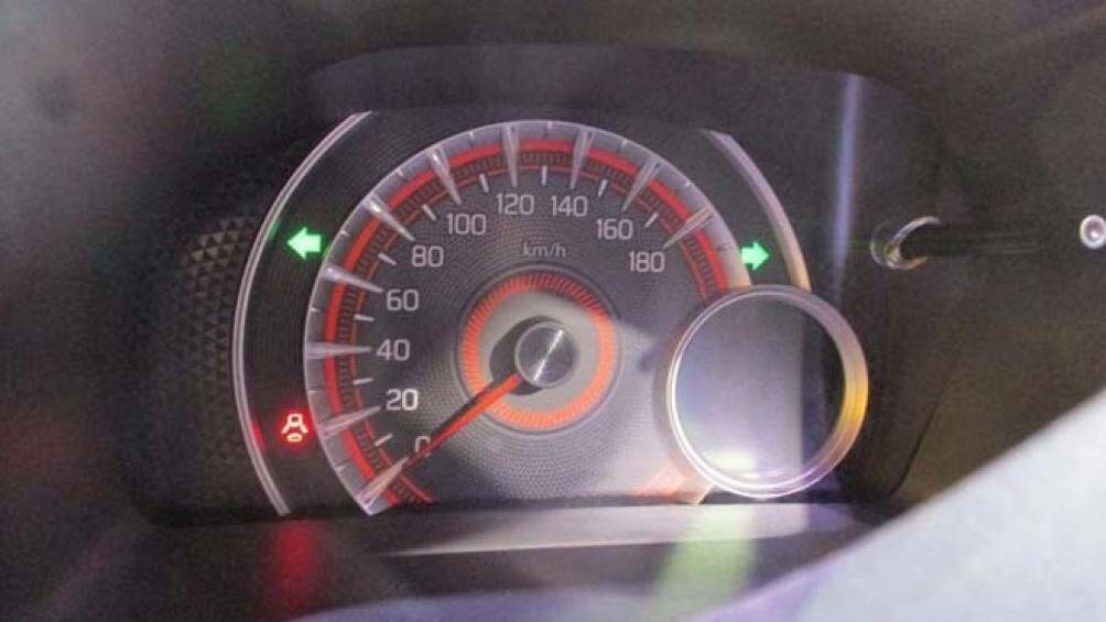 Suzuki Celerio 2022 sử dụng động cơ 1.0L 3 xy-lanh xăng tăng áp hỗ trợ bởi công nghệ Start/Stop với công suất 67 mã lực, mô-men xoắn 89 Nm