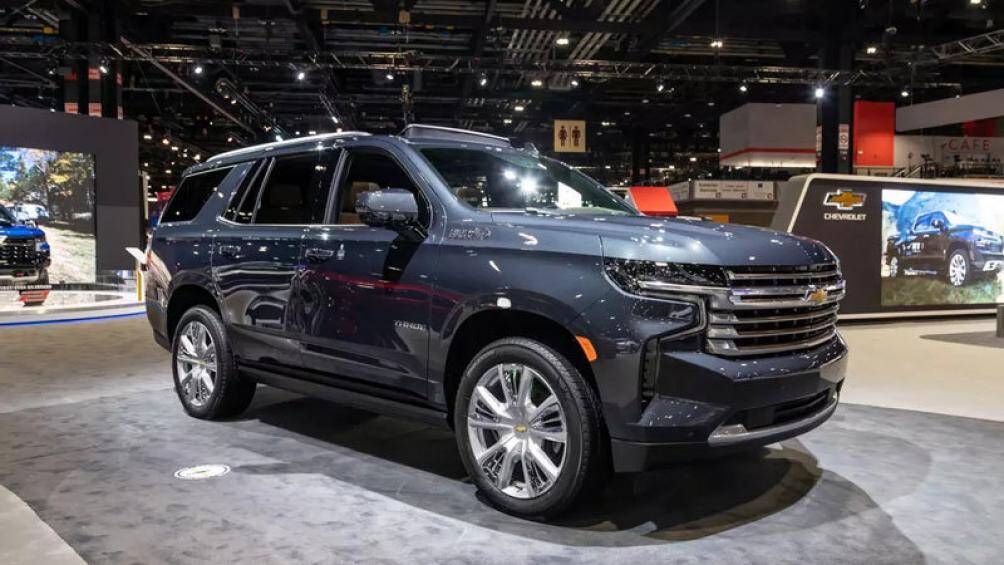 7. Chevrolet Tahoe (chiều dài tổng thể: 5.352 mm)