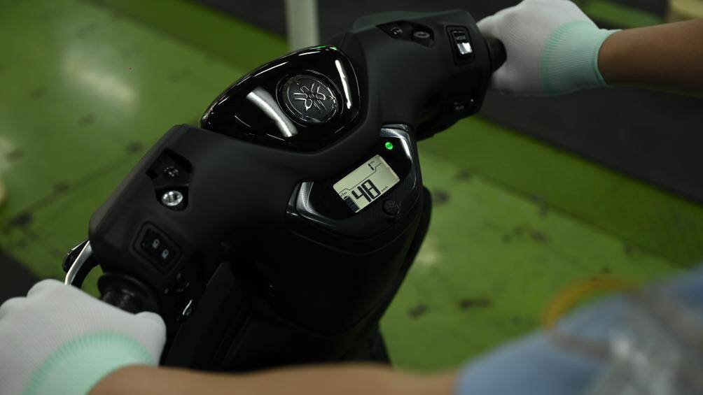 Bảng đồng hồ nhỏ gọn trên Yamaha NEO'S