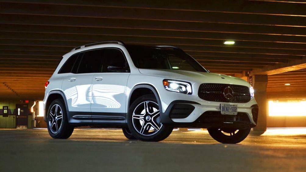 9. Mercedes-Benz GLB 250 (giá khởi điểm: 38.600 USD)