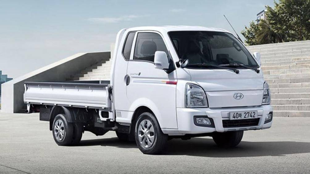 1. Hyundai Porter (doanh số: 7.995 chiếc)