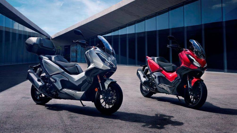 Honda Thái Lan vừa chính thức ra mắt mẫu xe ga phân khối lớn ADV 350 với giá bán 181.900 Baht (125 triệu đồng)