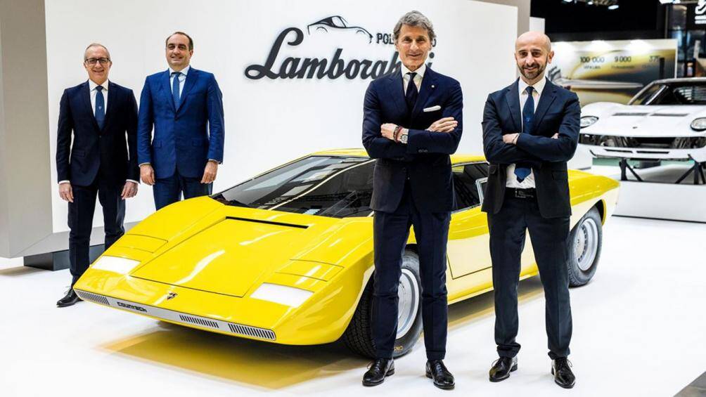 Chiếc Countach LP 500 được làm mới hoàn toàn cùng phần thân của một chiếc Miura P400 SV đang được phục chế