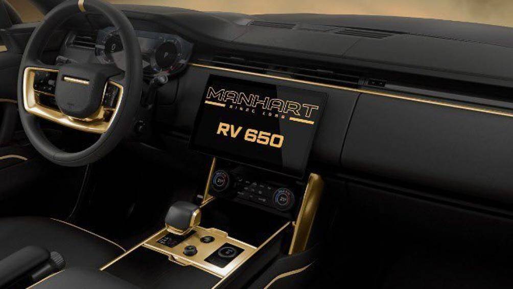 Land Rover chủ yếu được trang bị động cơ V8 tăng áp kép dung tích 4.4 lít hoặc động cơ I6 tăng áp 3.0 lít với trang bị Hybrid