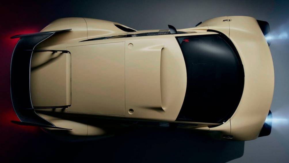 Theo đội ngũ sản xuất, công suất này đủ để đưa Hunter từ tốc độ 0-100 km/h trong chưa đầy 4 giây. Và có thể đạt tốc độ tối đa khoảng 300 km/h