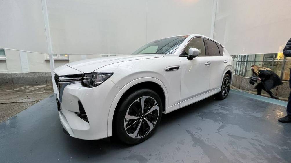 Đây chính là chiếc SUV đầu tiên của Mazda được phát triển dựa trên cơ sở gầm bệ Skyactiv Multi-Solution Scalable Architecture mới